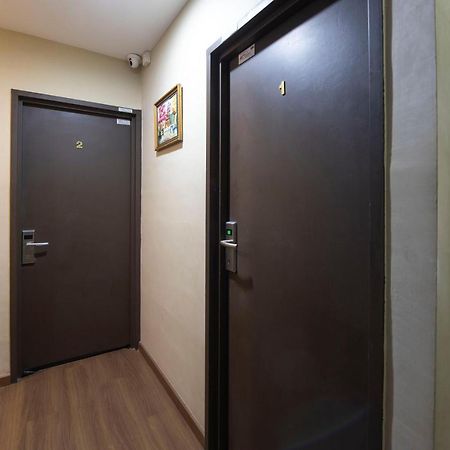 Oyo 90231 Hotel By The Park Plt جوهر بهرو المظهر الخارجي الصورة